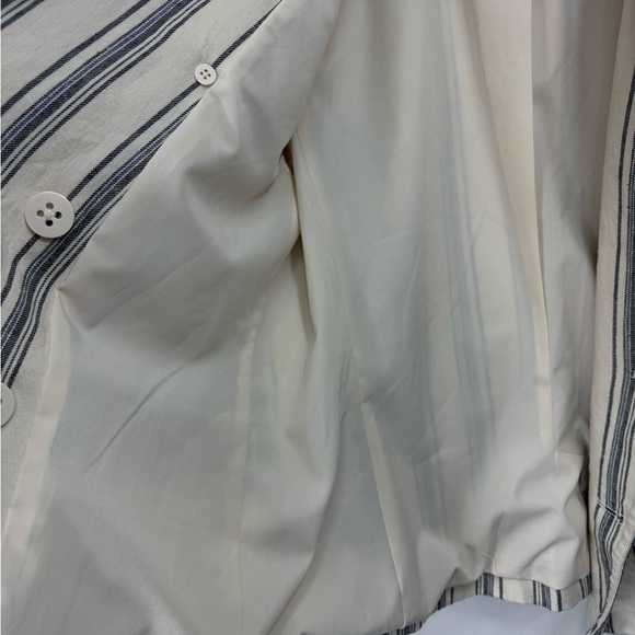 Lauren Ralph Lauren Size 8P Twill Linen Blend Striped Blazer Crest Buttons - Picture 10 of 10